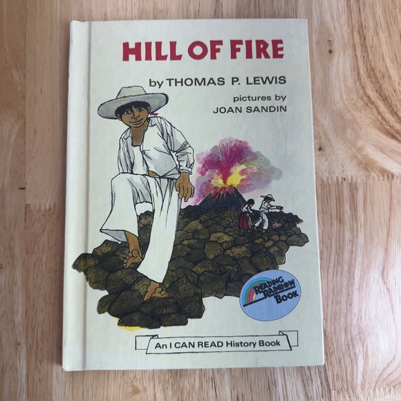 Weekly Reader Books Other - Hill‎ of Fire An I CAN READ History Book by Thomas P Lewis Reading Rainbow
